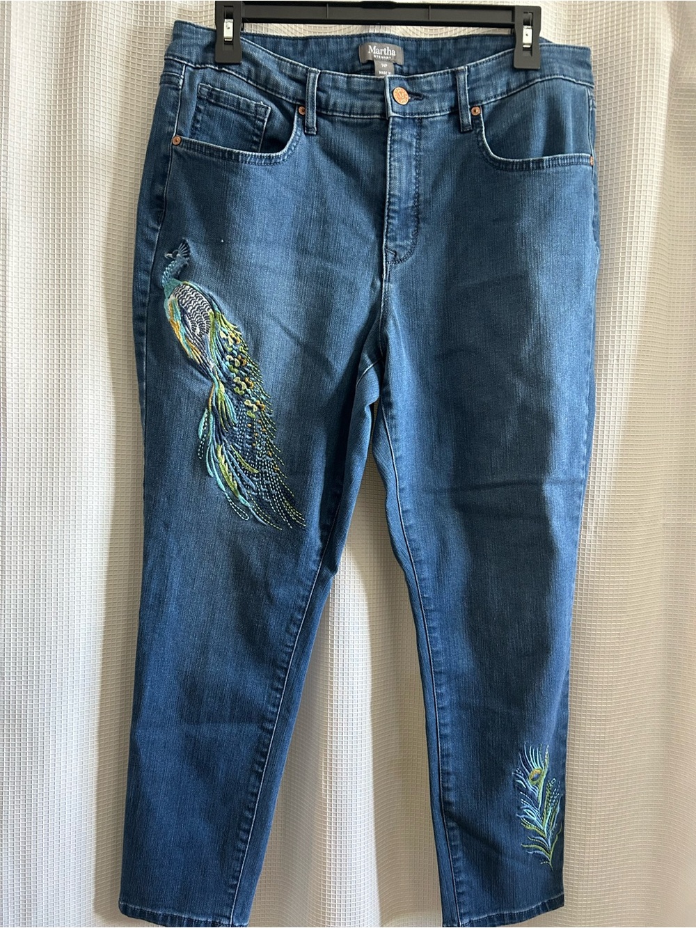 Martha Stewart Dark Blue Jeans with Embroidered Peacock Feather Accents EUC